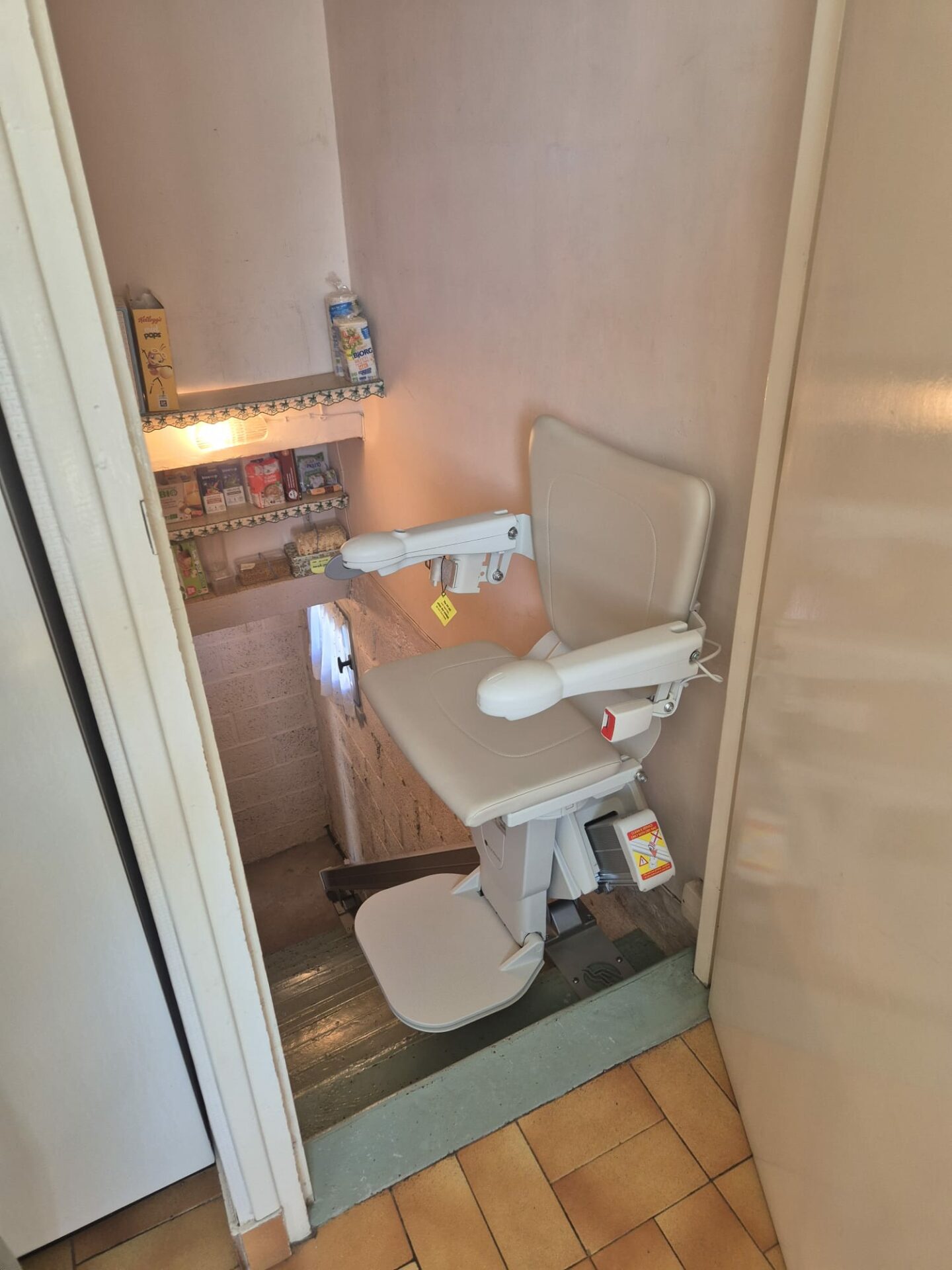 Monte-escalier droit HANDICARE à Neuville les Dieppe