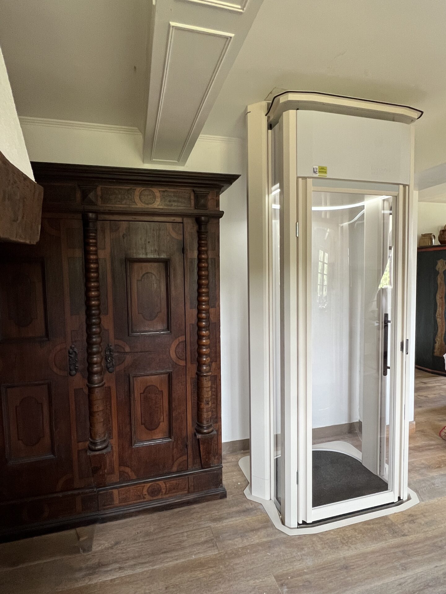 Élévateur compact au design esthétique situé à Tourville sur Pont-Audemer (27)