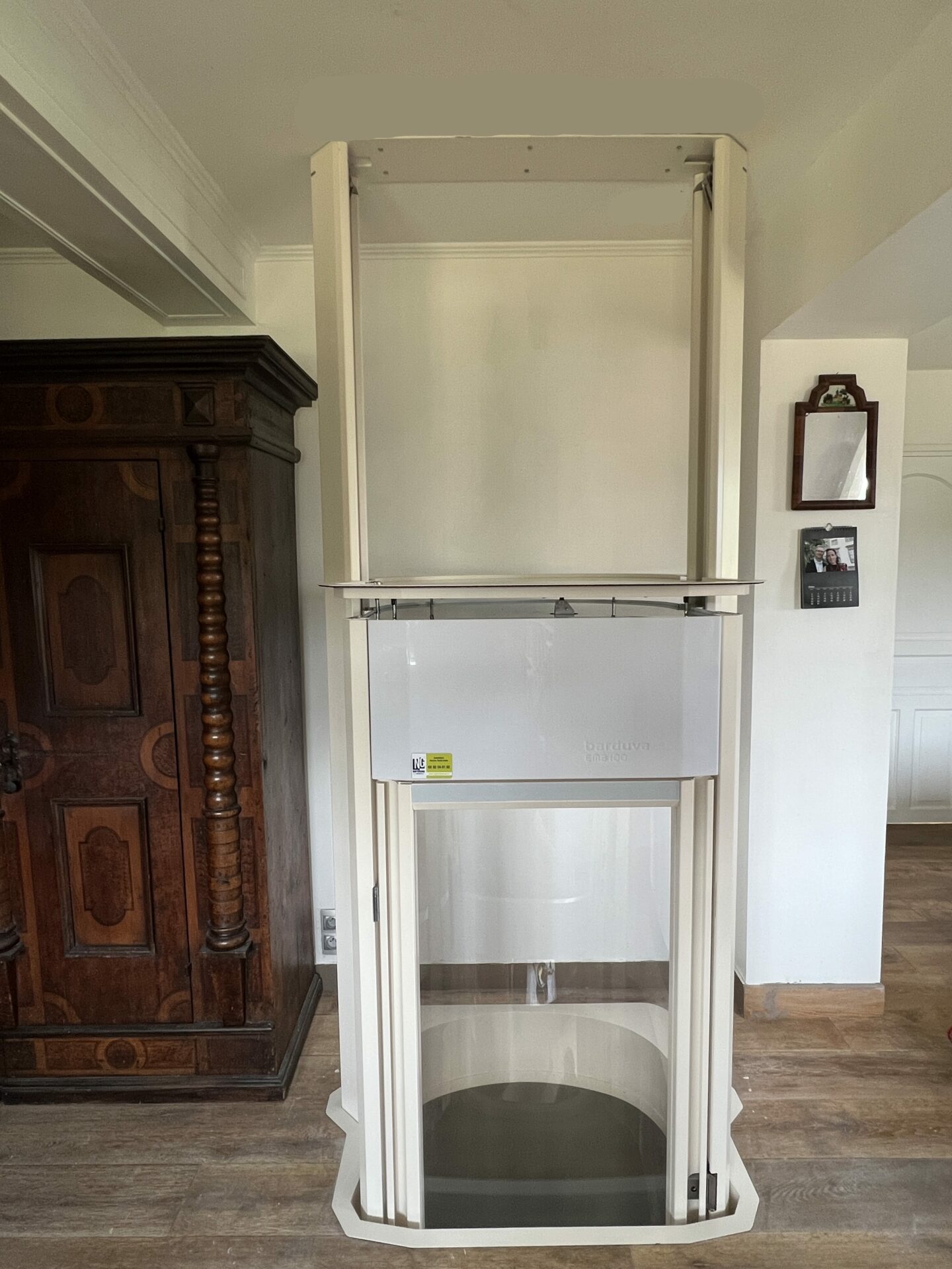 Élévateur BARDUVA EMB100 situé à Tourville sur Pont-Audemer (27)