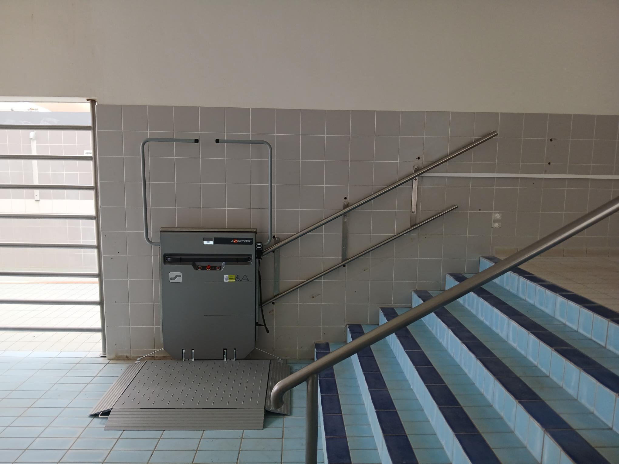 Nouvelle plateforme à la piscine de Pont-audemer (27)